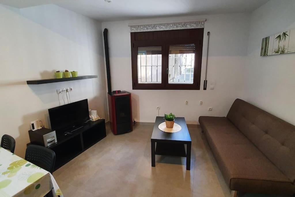 Precioso Apartamento En El Pirineo Catalan Ла-Побла-де-Лильет Экстерьер фото