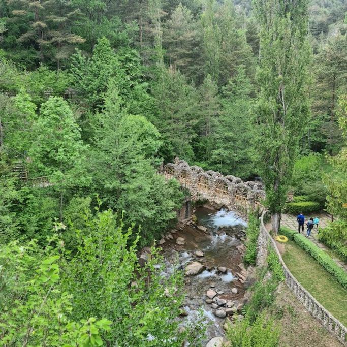 Precioso Apartamento En El Pirineo Catalan Ла-Побла-де-Лильет Экстерьер фото